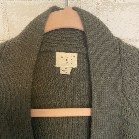 A new day gray cardigan crochet sweater size medium #043 - Picture 3 of 6